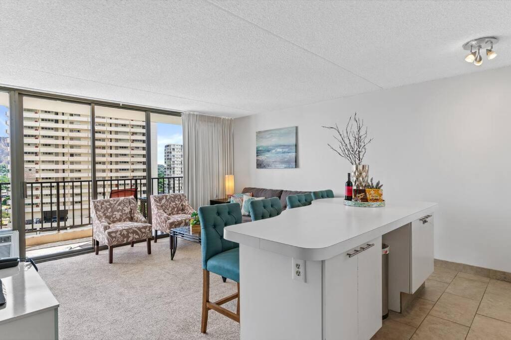 Diamond Head View @Waikiki Banyan Apartment Honolulu Exterior photo
