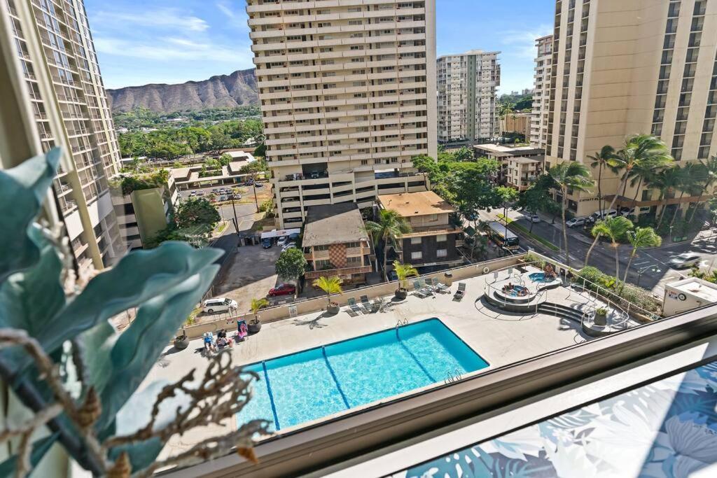 Diamond Head View @Waikiki Banyan Apartment Honolulu Exterior photo
