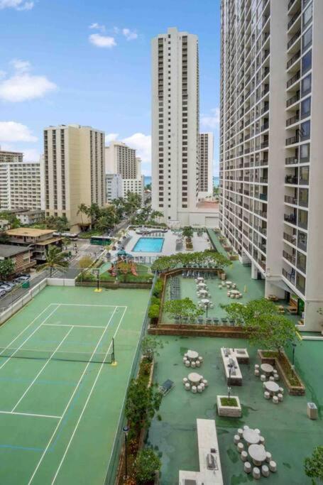 Diamond Head View @Waikiki Banyan Apartment Honolulu Exterior photo